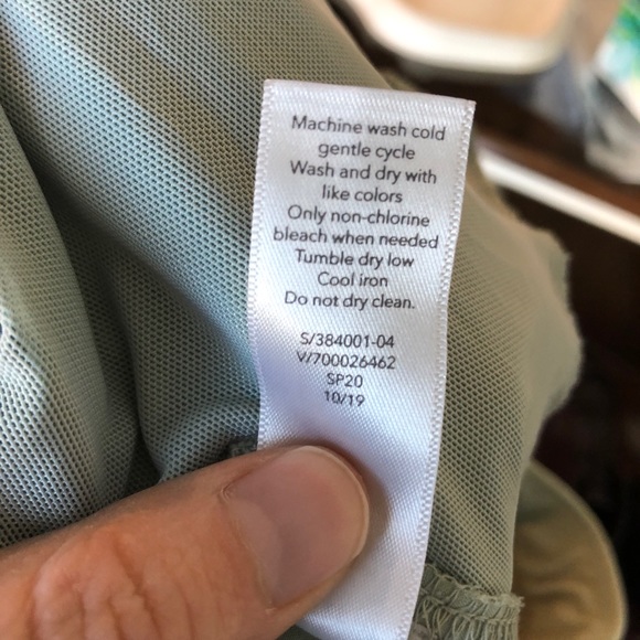 ATHLETA green attitude pants 8P (petite) - Picture 10 of 10